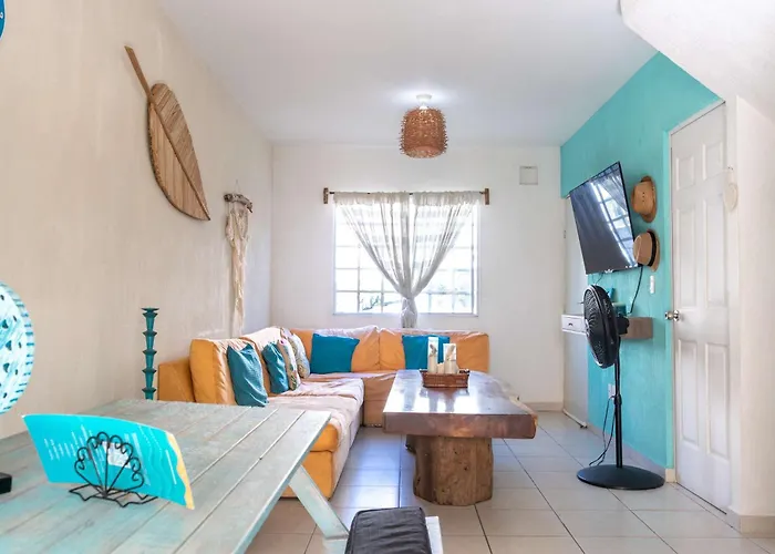 Playa House 3 Bedrooms Pool And Holiday home