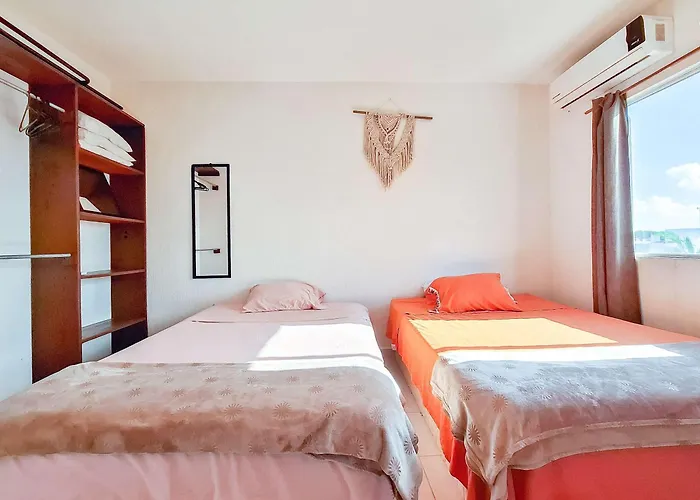 Playa House 3 Bedrooms Pool And Holiday home *